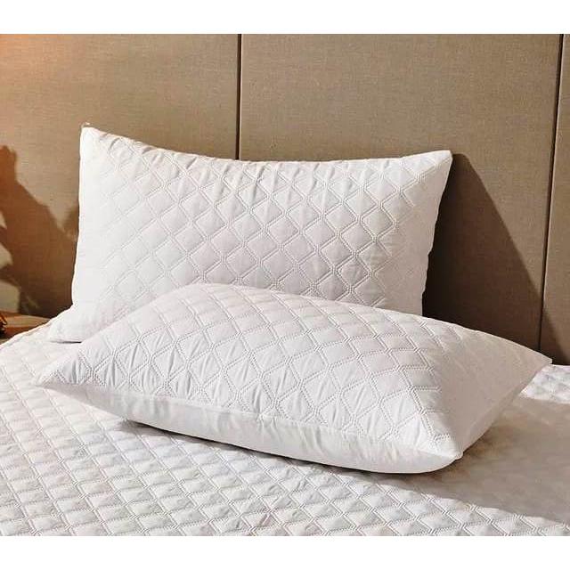 100% Waterproof Breathable Fabric Pillow Protector | Machine Washable & Dryer Safe | Protects Against Moisture, Dust, Bed Bugs, & Stains | Zipper Closure Pillow Covers