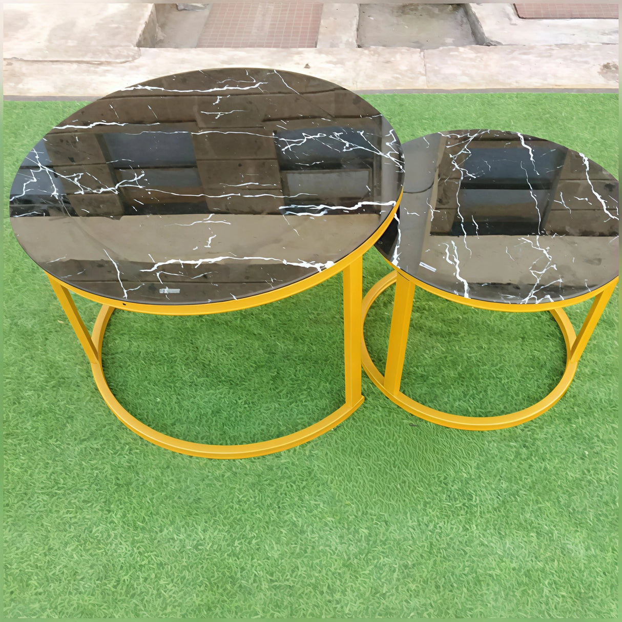 2 Piece Round Marble-Top Nesting Coffee Table Set–Gold Base Coffee Tables Coffee Tables
