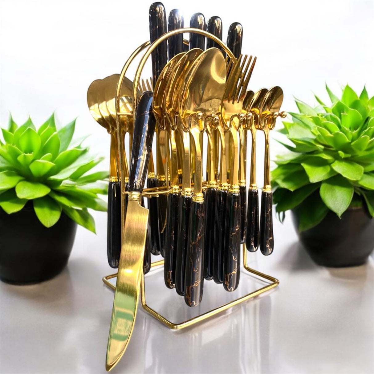 24 Piece Cutlery Spoon Set Durable and Elegant Design