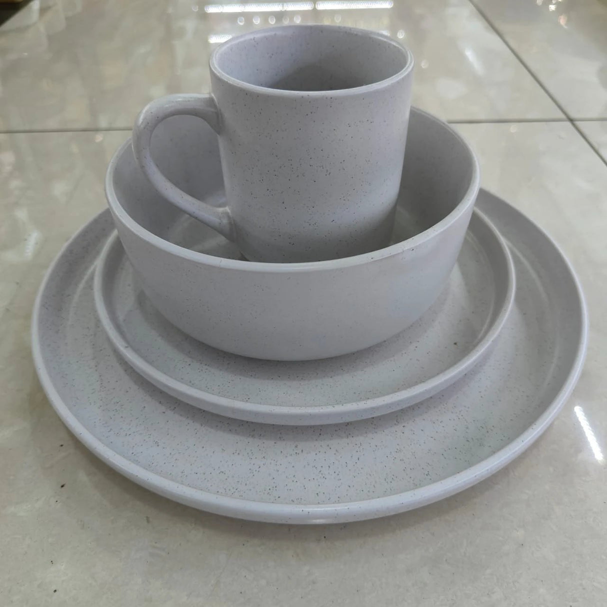 24pcs Ceramic Dinner Set – Plates, Bowls, Cups, and Side Plates Dinner set Dinnerware Sets