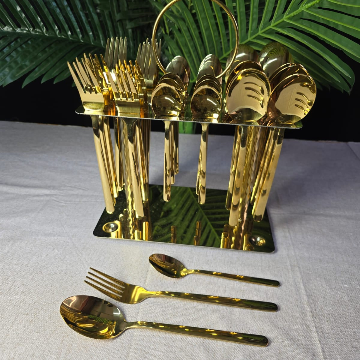 36pcs Cutlery Set with Unique Stand – Elegant Table Spoons, Tea Spoons, and Forks