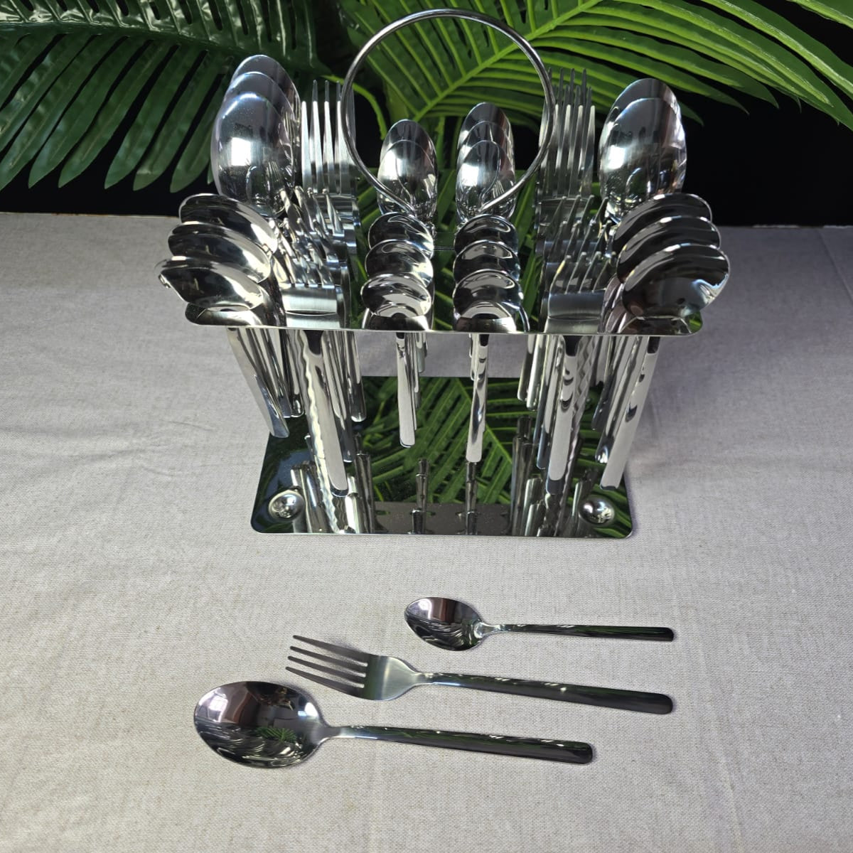 36pcs Cutlery Set with Unique Stand – Elegant Table Spoons, Tea Spoons, and Forks