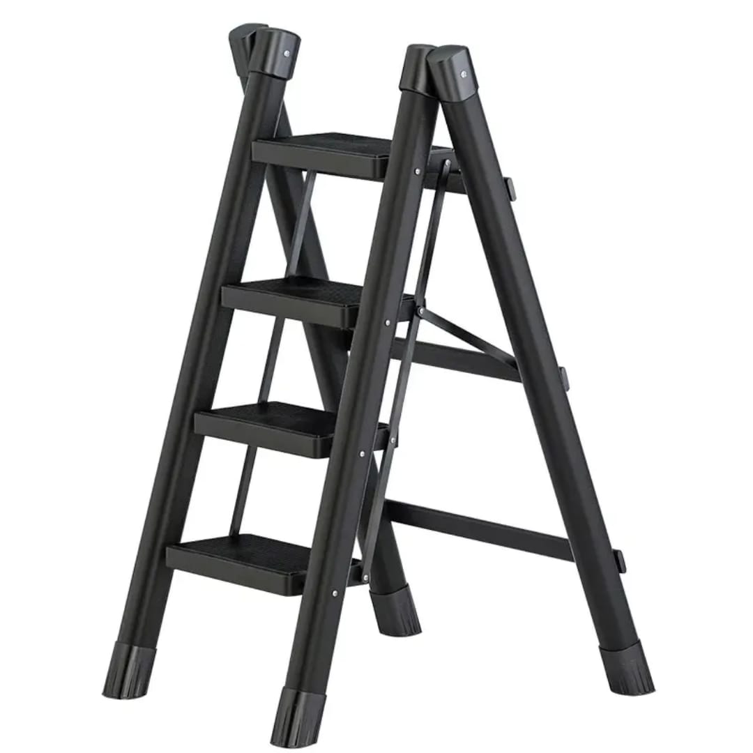 4-Step Foldable Ladder with 330kg Load Capacity and Compact Storage Design