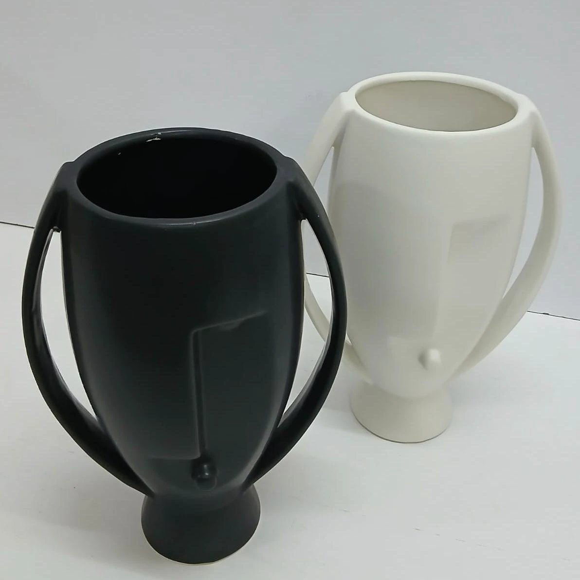 Face Decorative Ceramic Flower Vase – Modern Art Sculpture Vase in Black or White vases in decor Vases