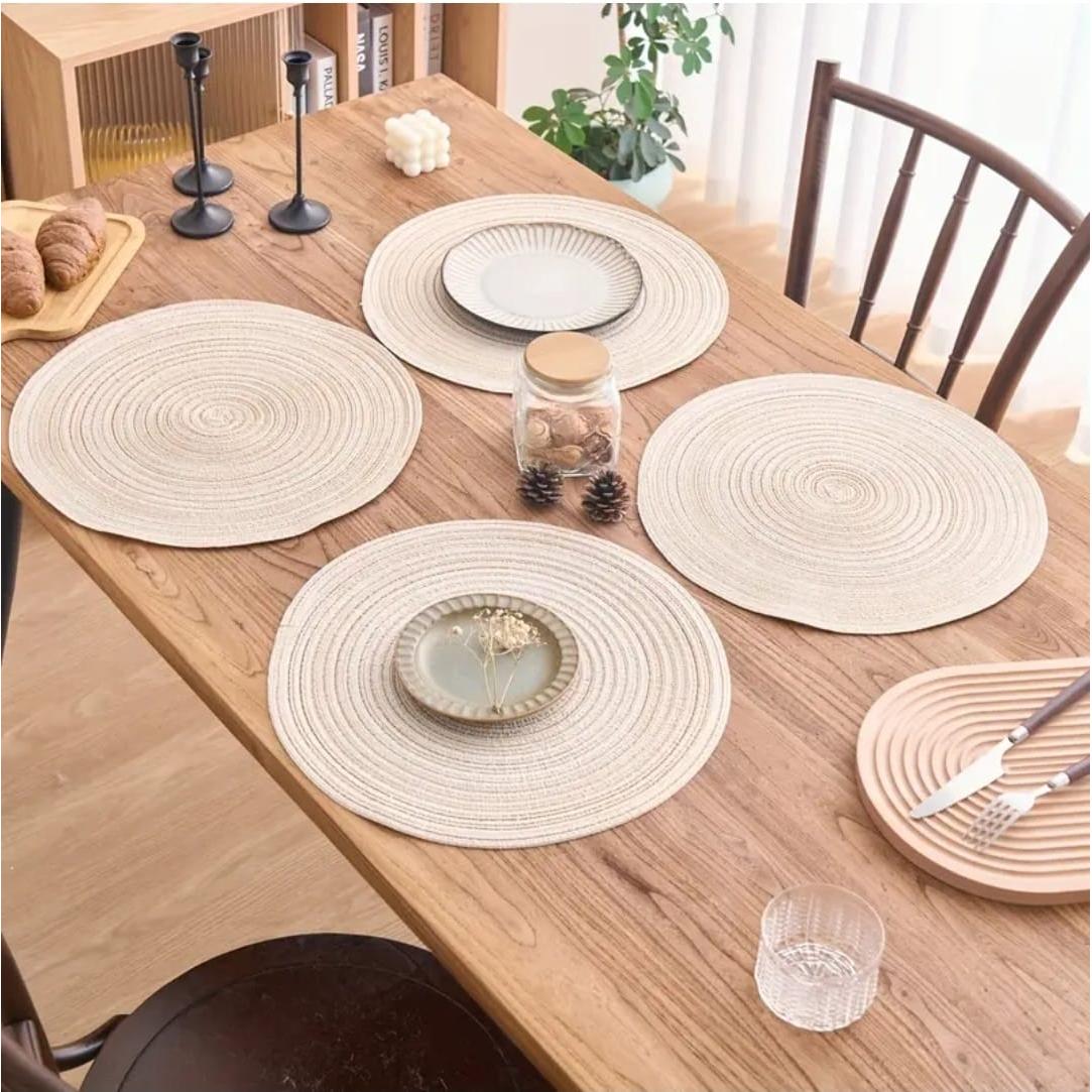 6pcs Elegant Round Woven Placemats Durable and Washable