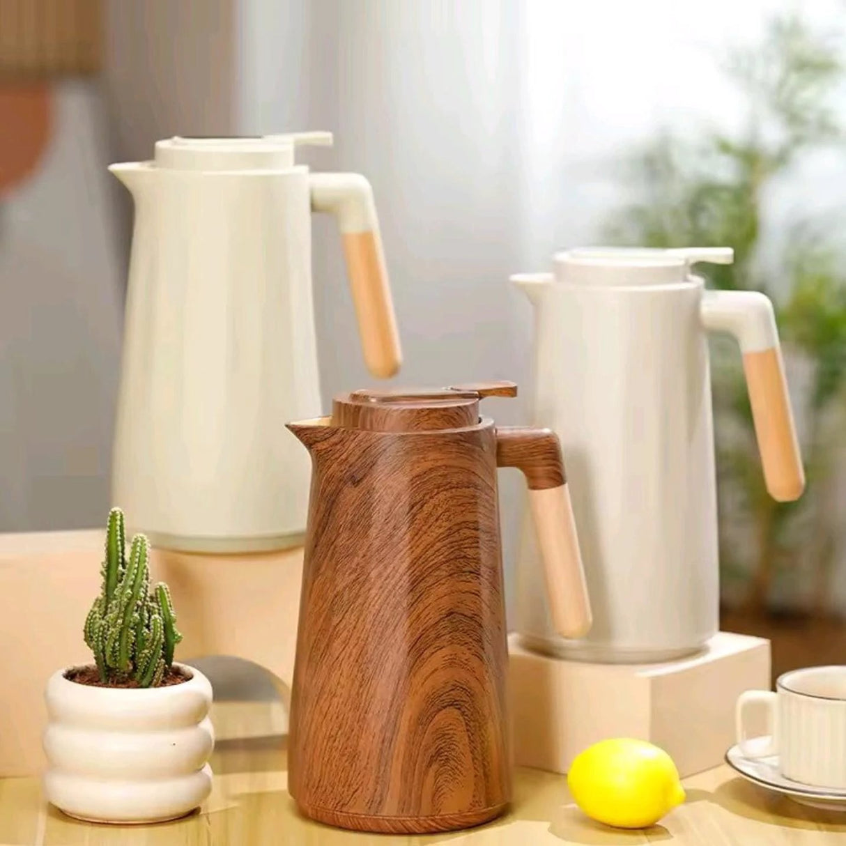 Nordic Double Wall Insulated Vacuum Flask – 1L with Wooden Handle thermoses i beverage Thermoses