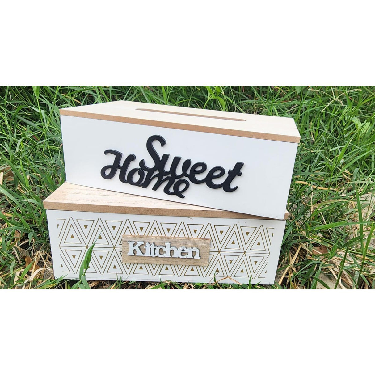 Bamboo Serviette Holder Elegant Napkin Holder for Kitchen and Countertop Decor, Easy to Use