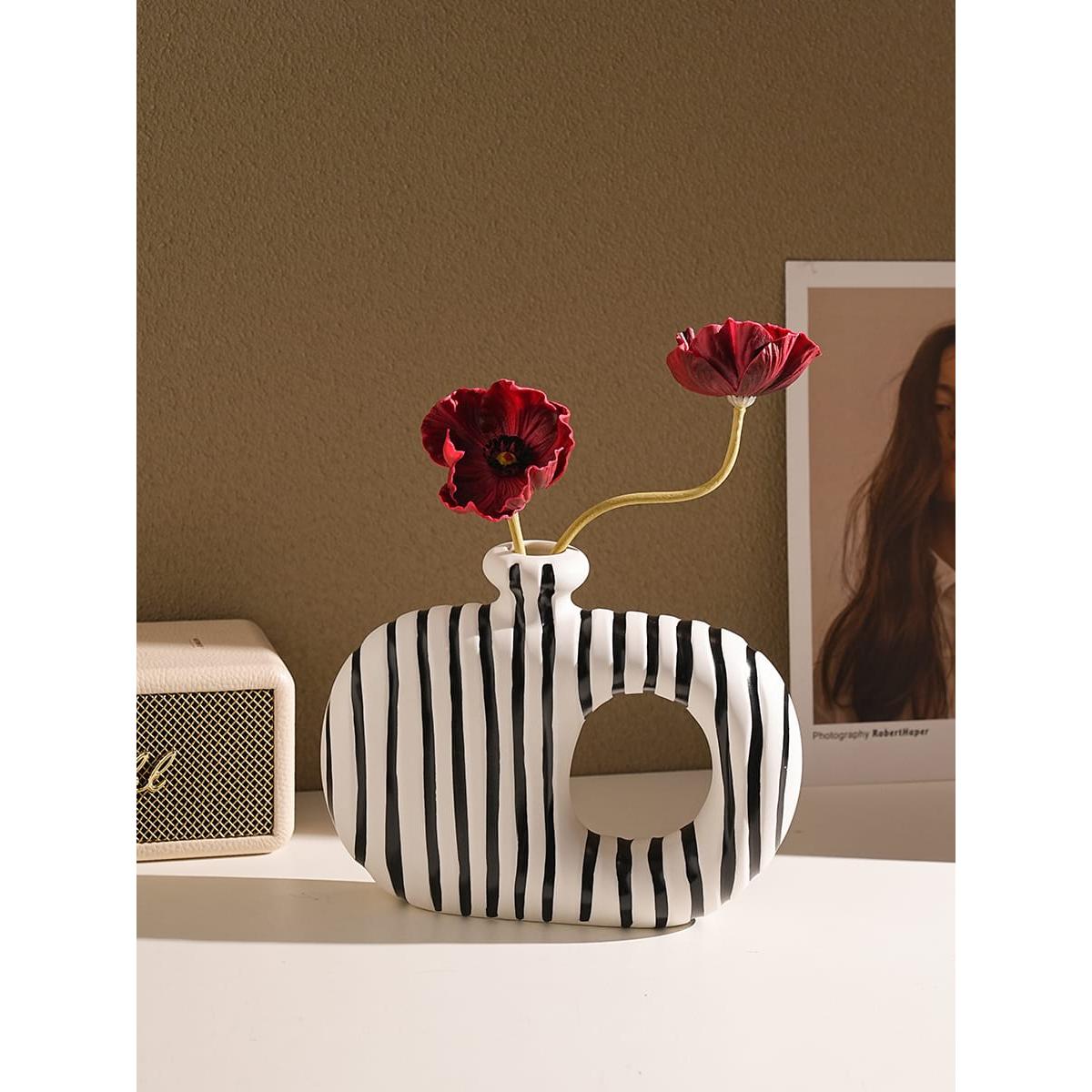 Ceramic Stripped Vase Set – Modern Decorative Design