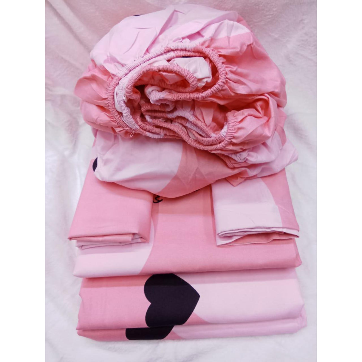 Cotton Bedsheets Set | 2 Flat Bedsheets, 1 Fitted Bedsheet, 2 Pillowcases | Size 6*7