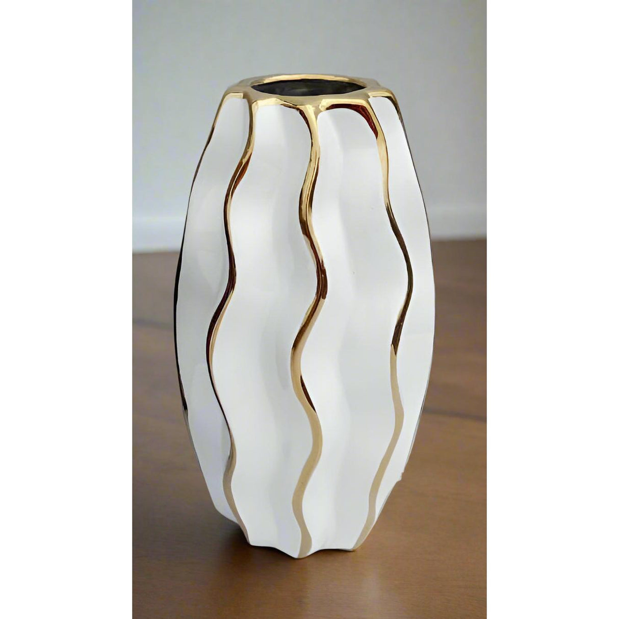 Creative Outdoor Indoor Unique Ceramic Flower Vase Decor