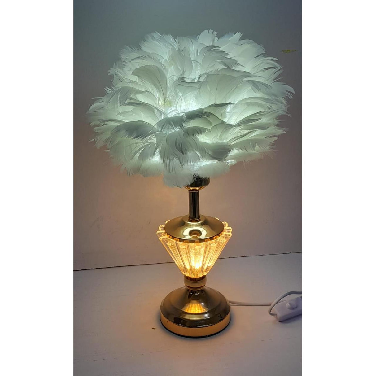 Crystal Feather Table Lamp – Multiple Bases & Feather Colours
