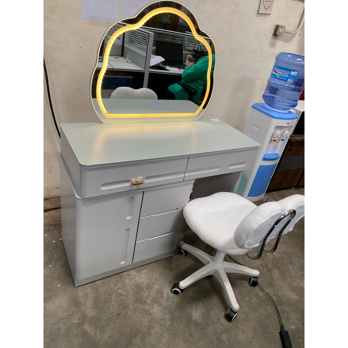 Dressing Table and Chair Combo Set