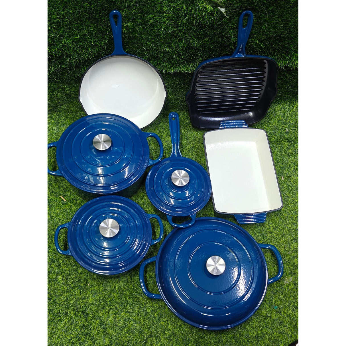Enamel Cast Iron Cooking Pots Set with Frying Pan, Grill Pan and Baking Tray