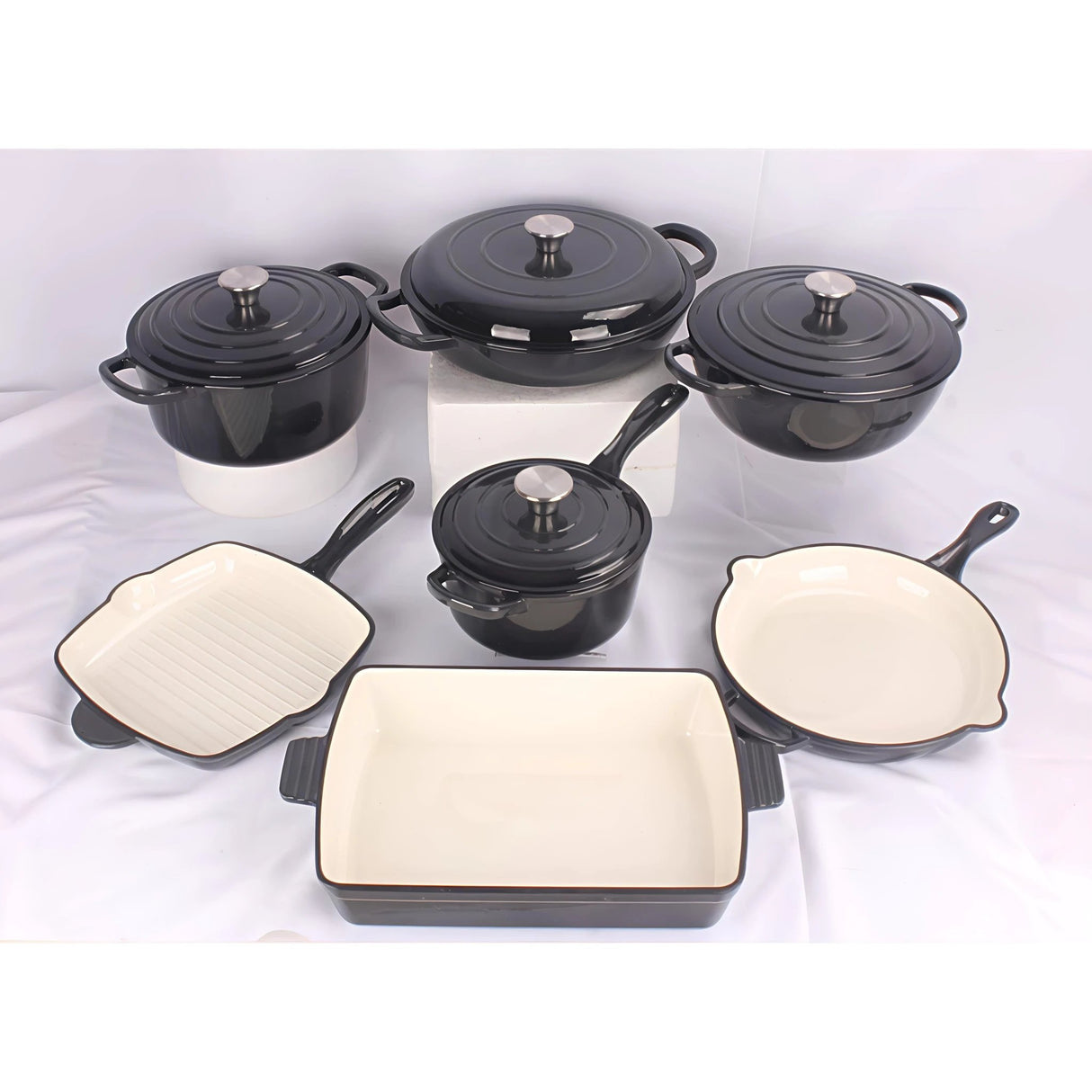 Enamel Cast Iron Cooking Pots Set with Frying Pan, Grill Pan and Baking Tray Cookware Cookware