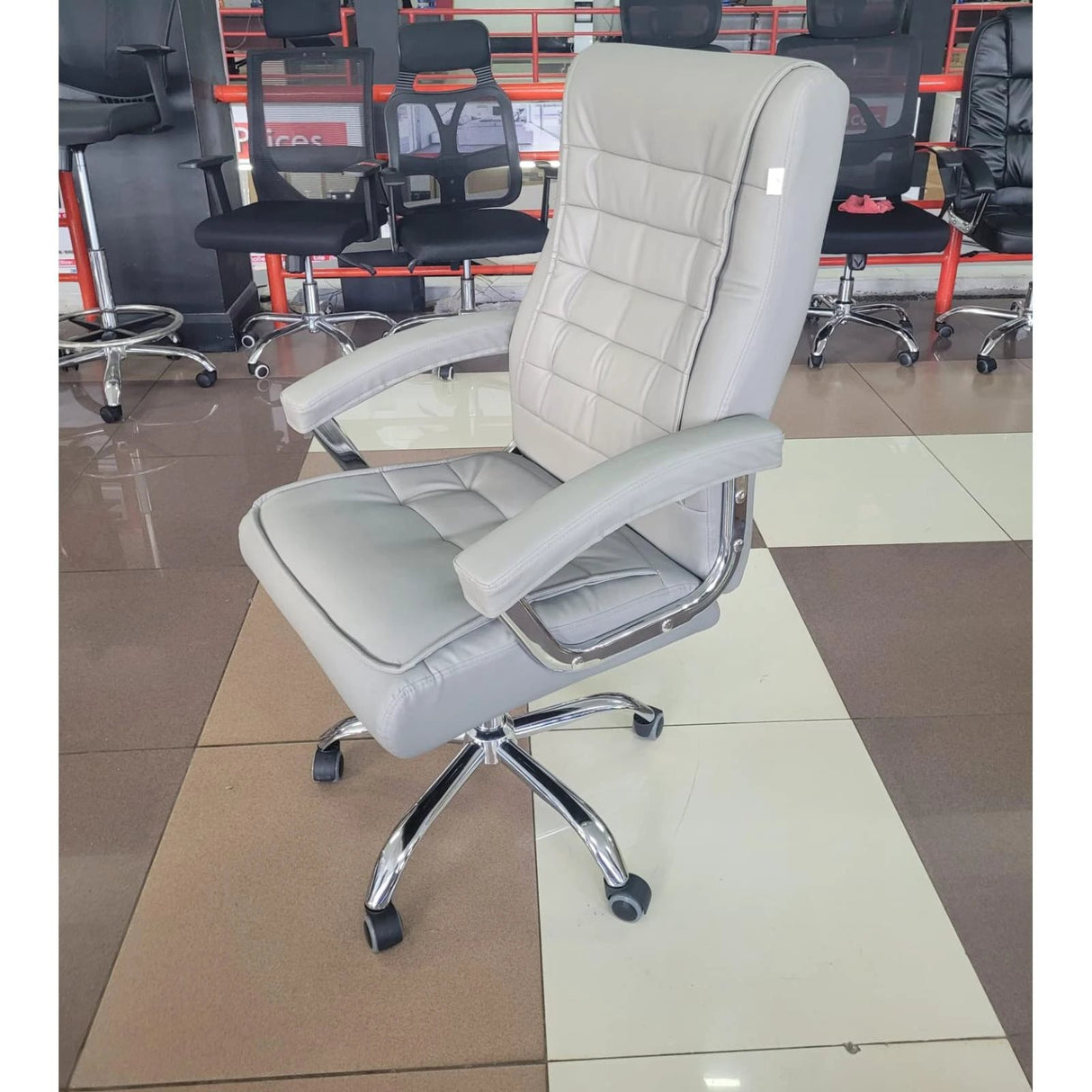 Ergonomic Executive Office Chair with Padded Armrests and Swivel Base Office Chairs