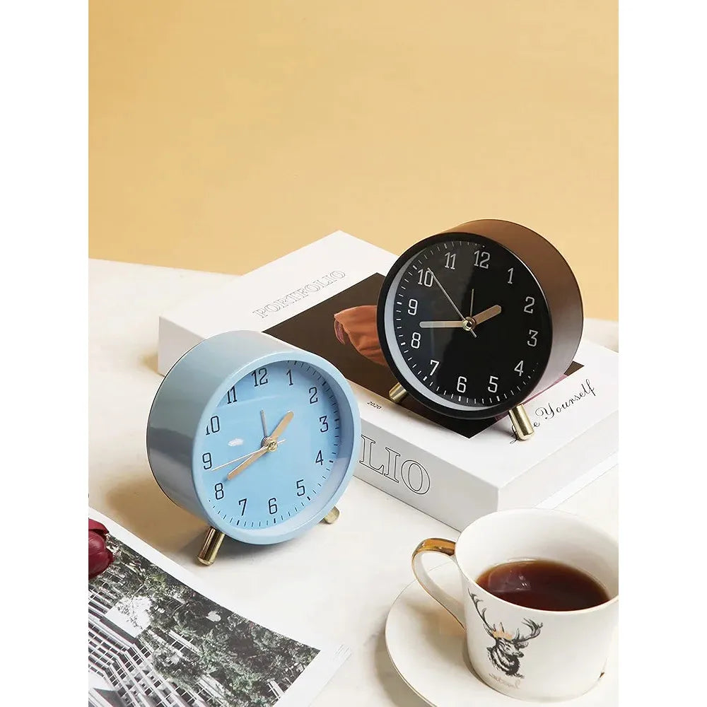 European Fashion Electronic Alarm Clock – Mute Quartz Table Clock for Home, Bedroom, Student Desk (White, Dark Green, Blue)