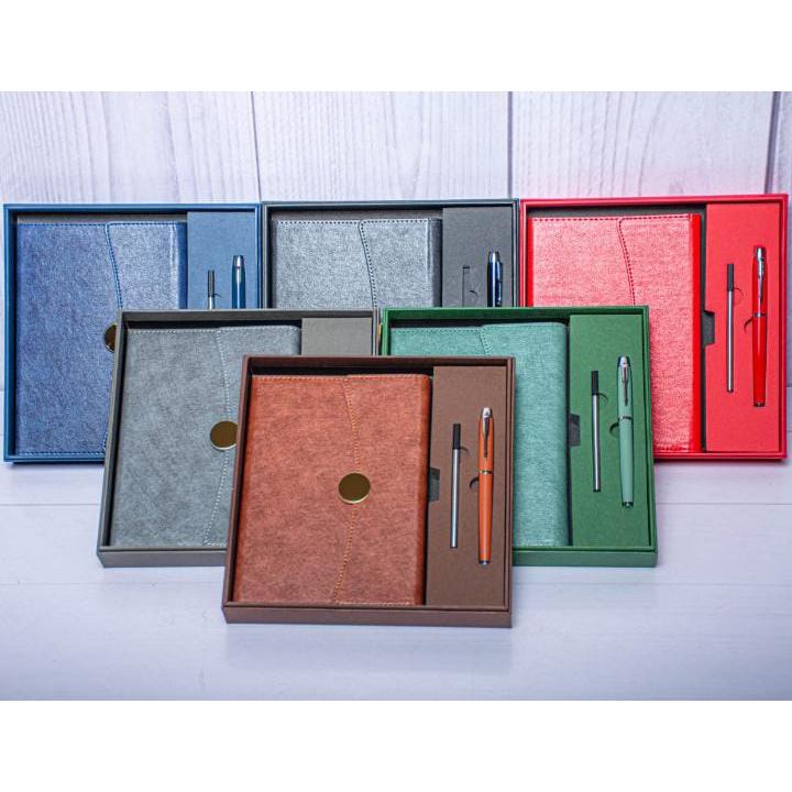 Executive Notebook Gift Set | LeatherBound Notebook & Refillable Pen