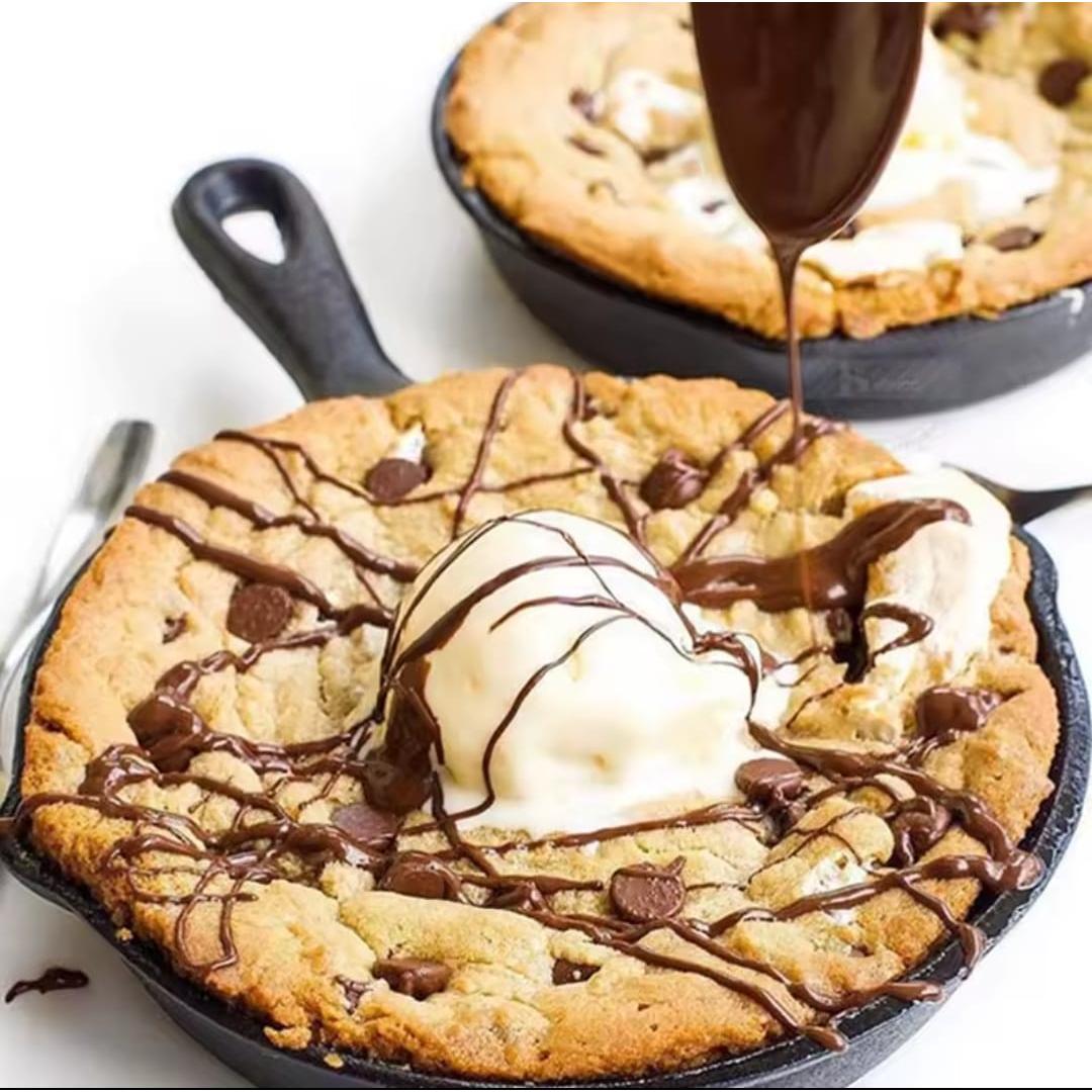 Extra Large 30cm Cast Iron Skillet Fry Pan–Multipurpose Cooking, Baking, and Serving