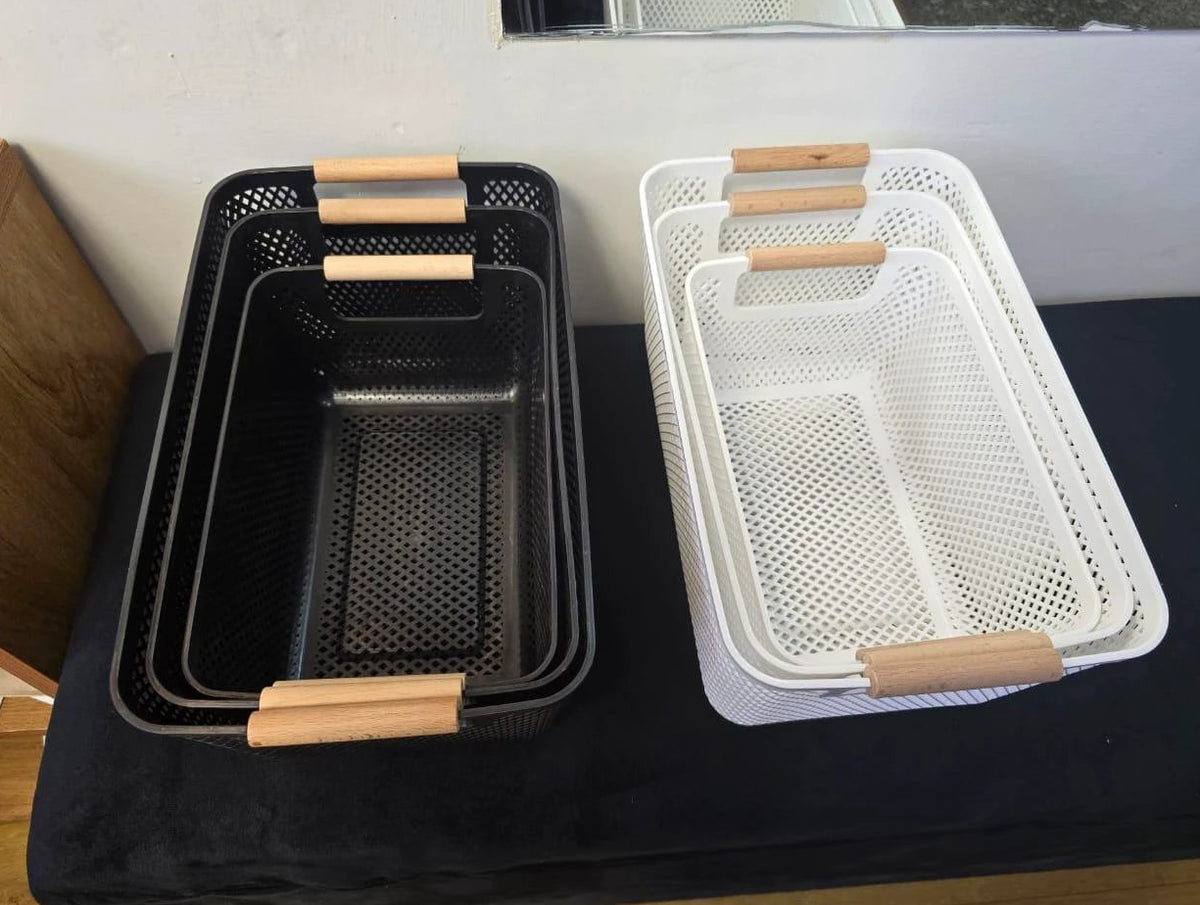 Extra-Large Mesh Plastic Storage Baskets with Bamboo Handles Home organizer Household Storage Containers