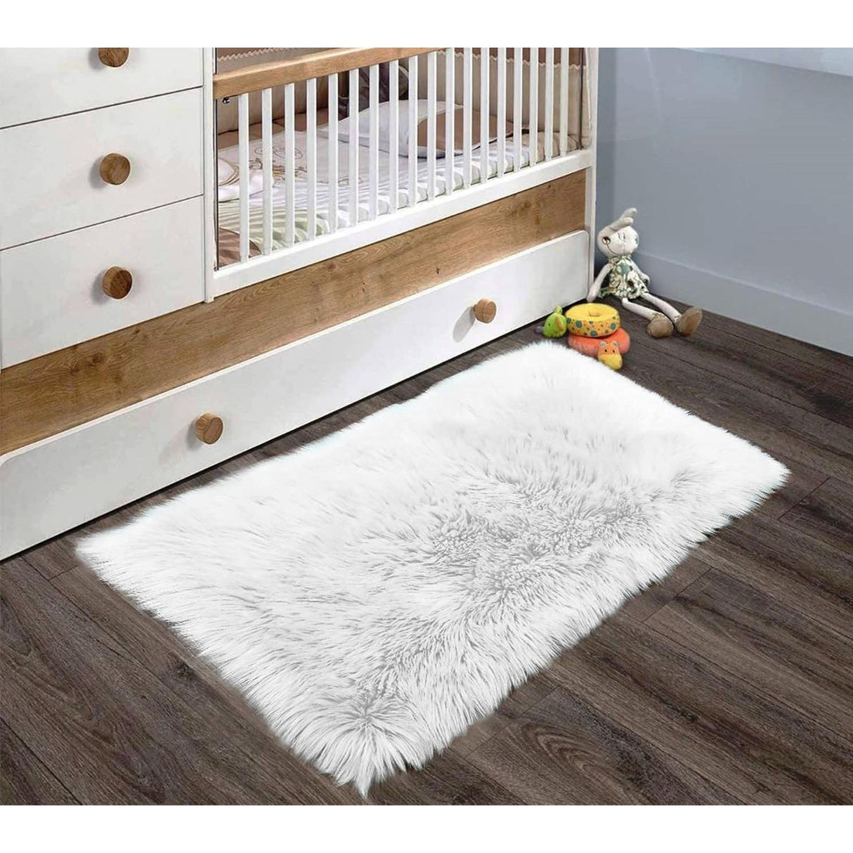 Faux Fur Decorative Mats | Luxurious and Stylish Accent Pieces for Any Room | Living Room, Bedroom | Decorative Accent | Thickness: 50-60mm