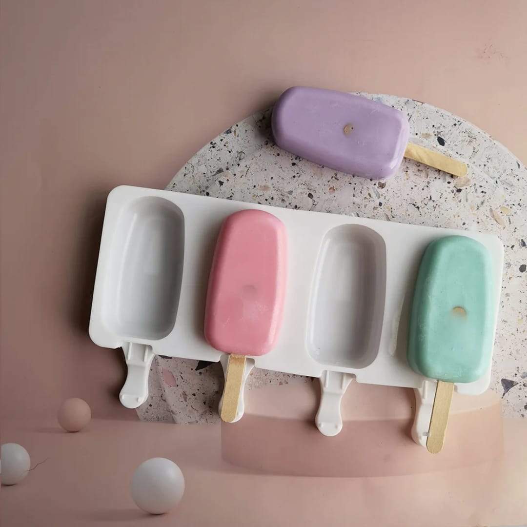 Food Safe Silicone Popsicle Mould with Lid Reusable, BPA-Free, Easy Release.