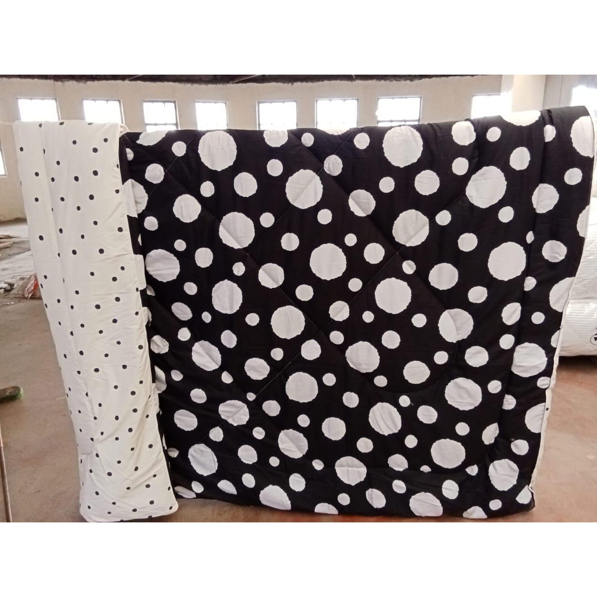 Heavy Cotton Binded Duvet Set | 7x7 Duvet with 1 Bedsheet & 2 Pillowcases