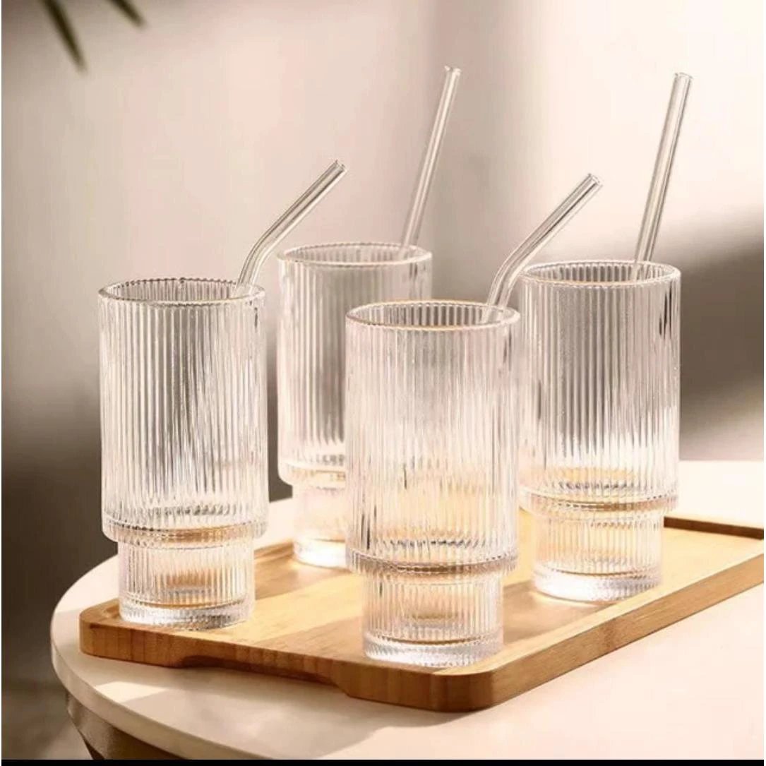 High Borosilicate Glass Tumbler 350ml with Bamboo Lid, Straw & Cleaner Tumblers