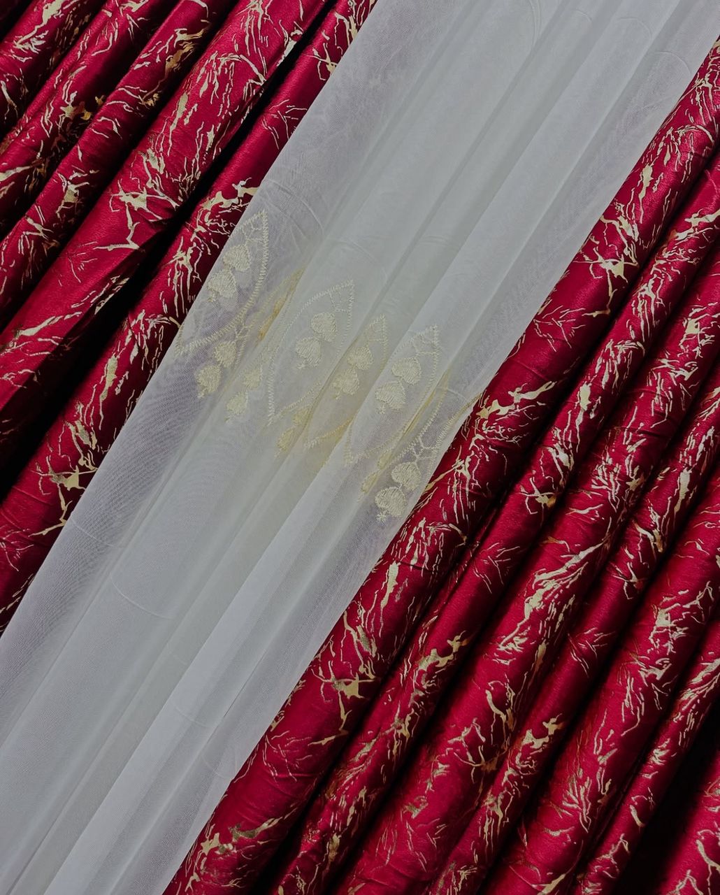 3pcs Elegant Window Curtains Set with Sheer – Maroon with Thunder Patch Design (Height 2.5m)