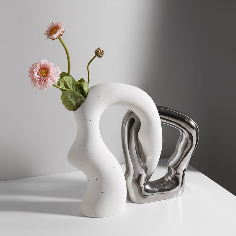 Interlocking Ceramic Sculptures – Minimalist Modern Home Decor Duo