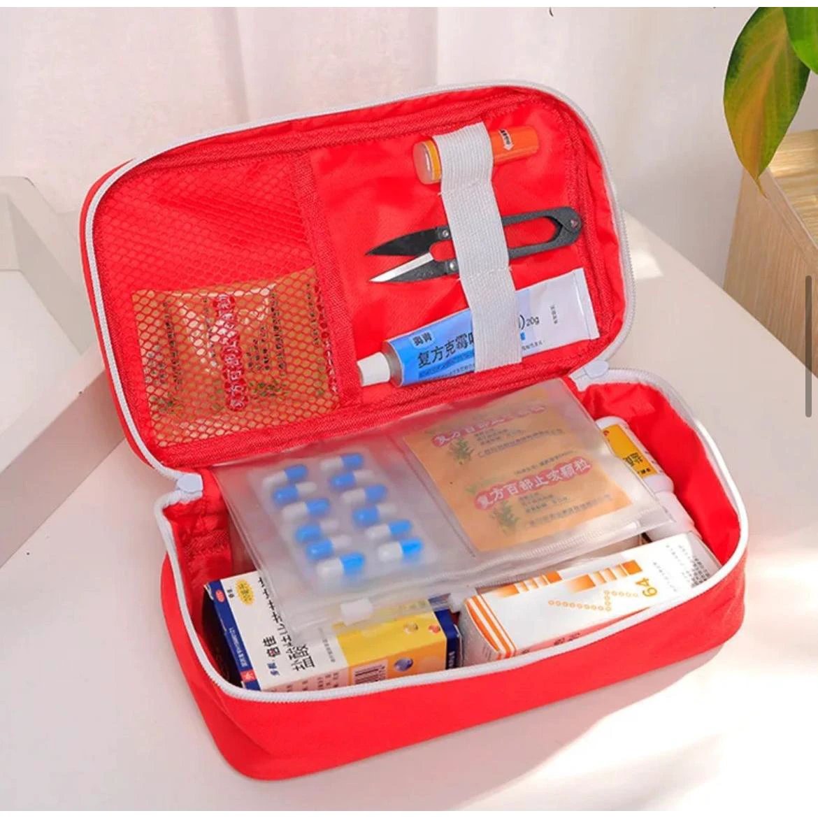 Large Capacity waterproof Emergency First Aid Kit bag Storage bag First Aid Kits