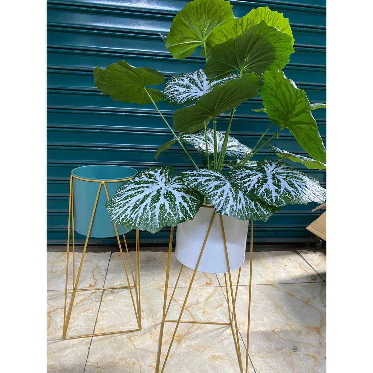 Large Size Nordic Flower Vase with Standing Base for Elegant Flower Display | Outdoor Decor | Home Garden Decor | Entryways Decor Living Room Home Decor 50cm x25cm x 25cm