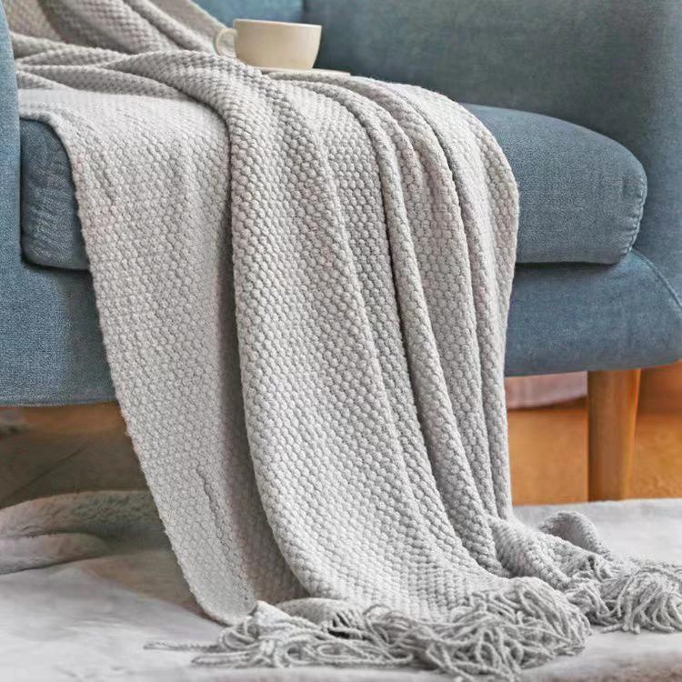 Luxurious Knitted Throw Blanket with Tassels Cozy Decorative Sofa Blanket for Living Room and Bedroom Décor bedding Blankets