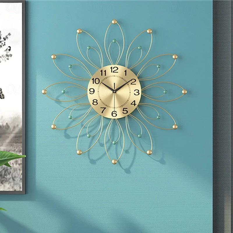 Luxury Wall Clock with Quartz Movement and Silent Operation for Home Décor Wall clock Wall Clocks