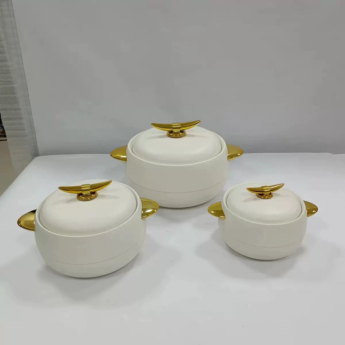 Modern European Style Luxurious Insulated Hotpots Set Hotpot Plate & Dish Warmers