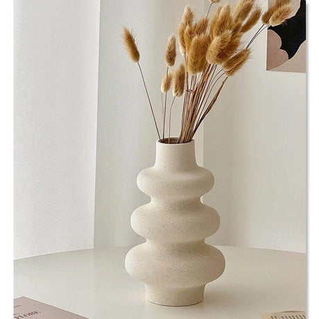 Modern Minimalist Spiral Shaped Decorative Flower Vase |Elegant Home Decor Accent for Aesthetic Living Spaces