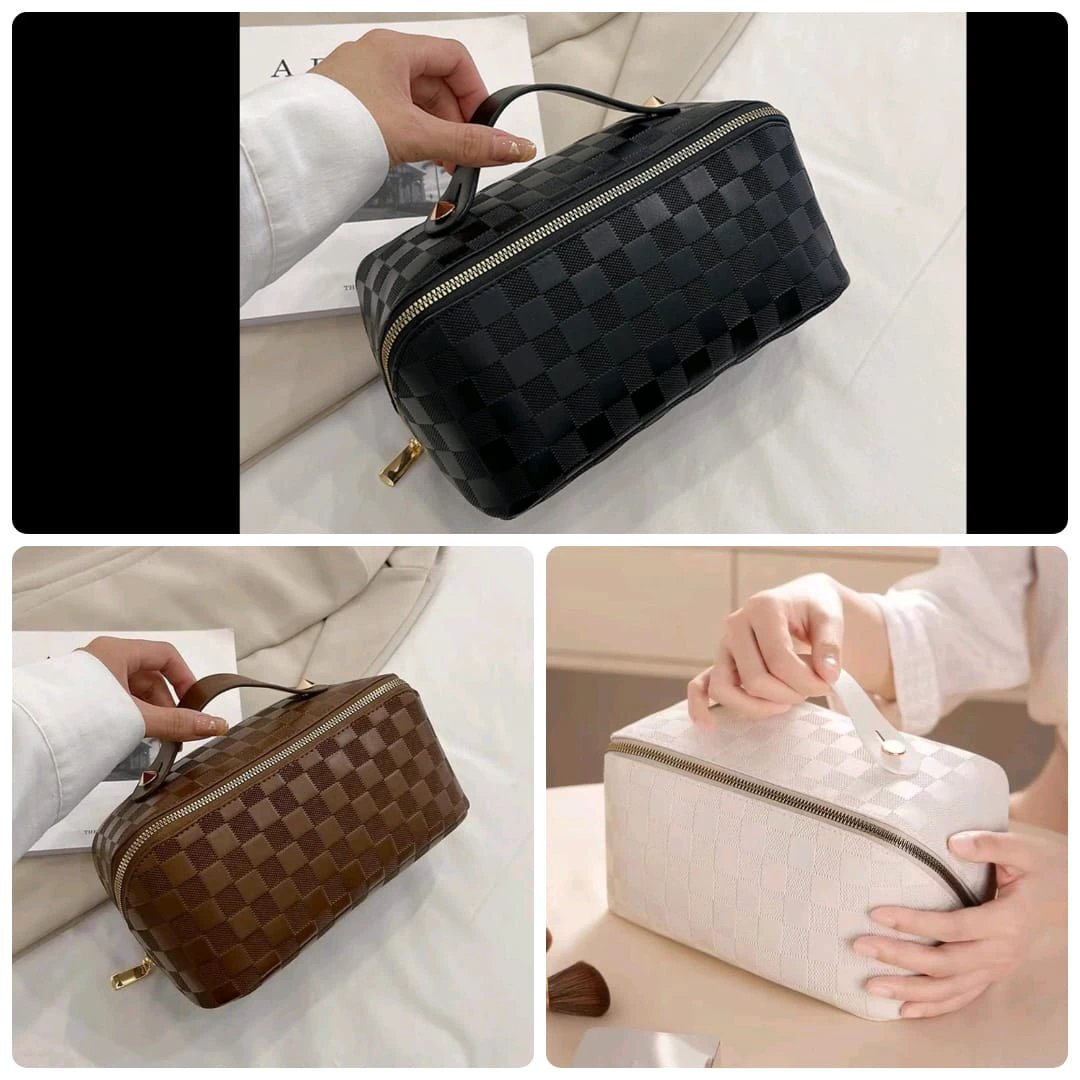 PU Leather Cosmetic Storage Bags Sleek Waterproof Makeup Organizer (22x12.5x13cm) Toiletry Bags
