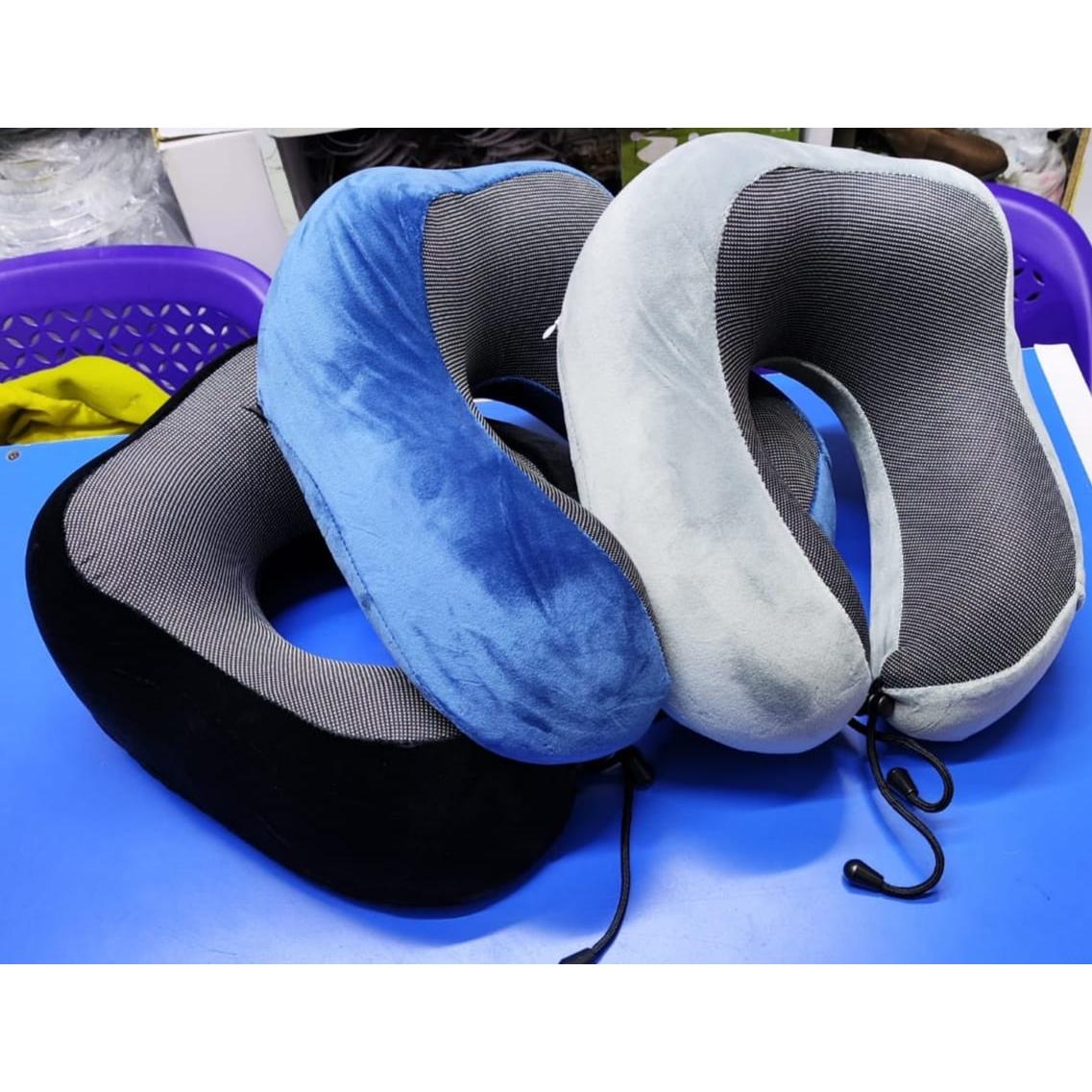 Portable Travel Neck Pillows | 100% Memory Foam Luxury Travel Neck Support Rest Pillow | with Noise Isolating Ear Plugs|Washable Casing | Mobile Phone Pocket