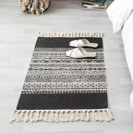 Premium Cotton Woven Rugs Available in 60x90cm and 60x130cm Sizes for Stylish Home Decor.