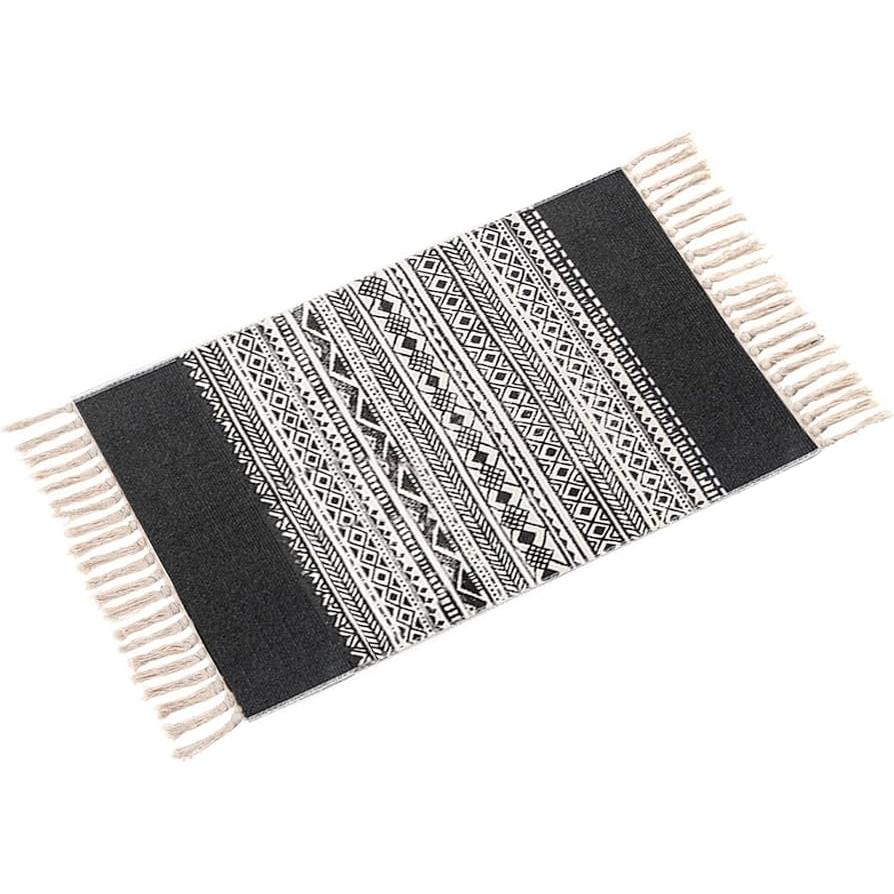 Premium Cotton Woven Rugs Available in 60x90cm and 60x130cm Sizes for Stylish Home Decor.