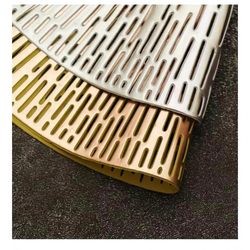 Radiating Line Pattern Round PVC Table Mats – 6pcs Set | Gold & Silver (38cm) Table mat Placemats