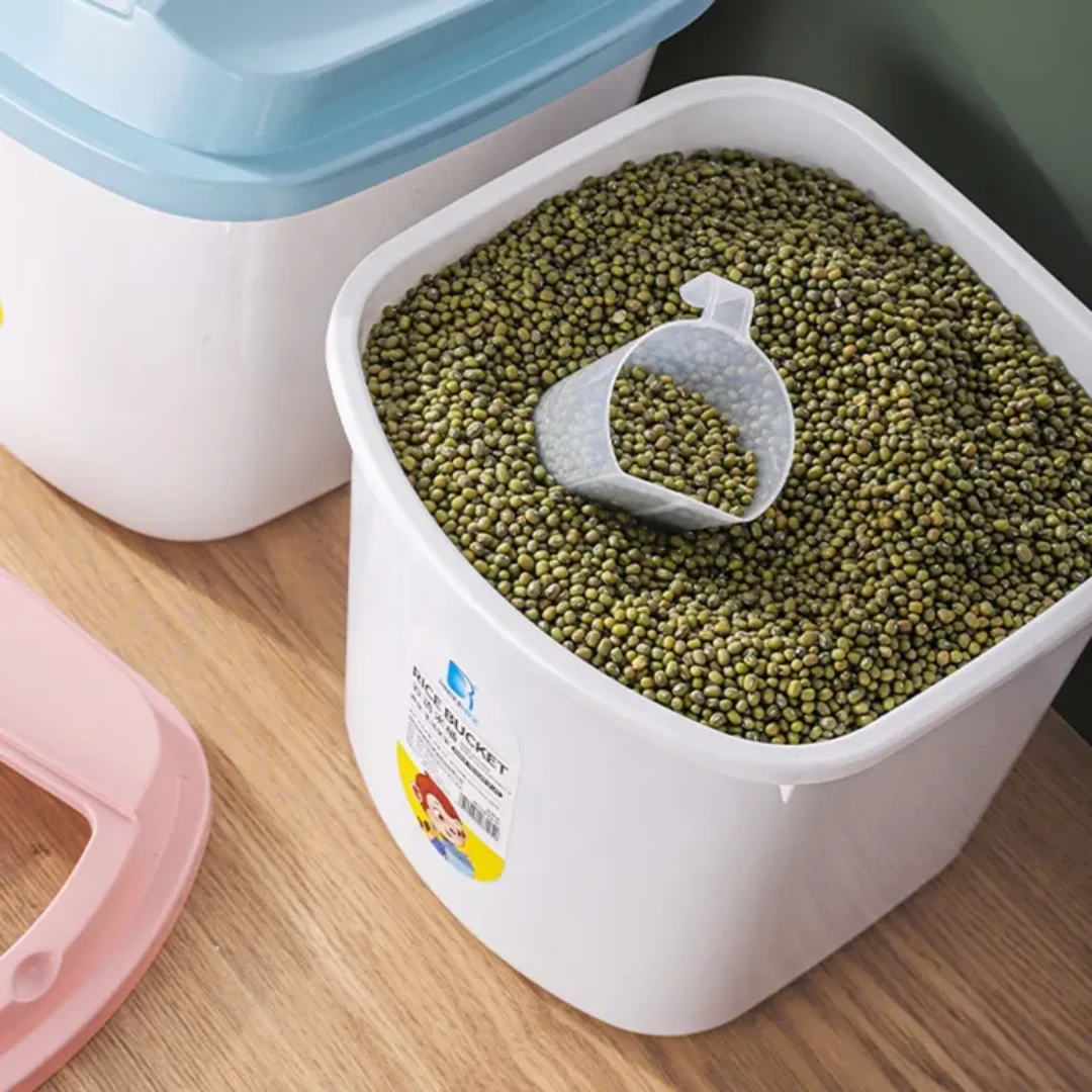 Rice Storage Bucket 10kg Capacity with Lid Available in Blue and Pink Food Storage Containers
