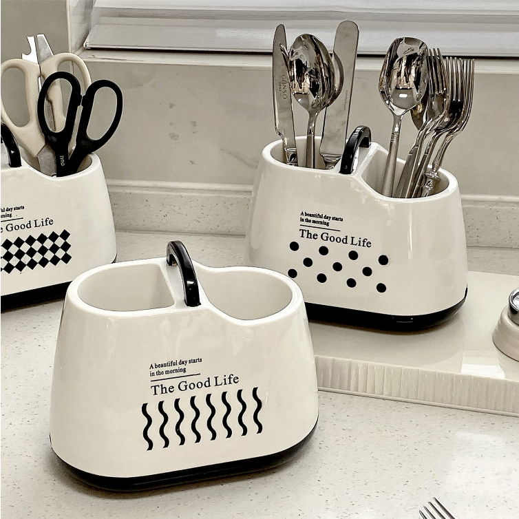Cutlery Drainer and Holder with Multiple Compartments