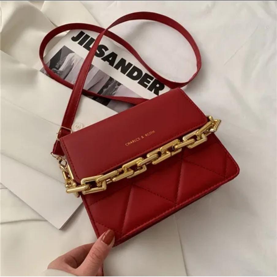 Sling Bags with Chain Straps | Stylish PU Leather Crossbody Bags for Women in Multiple Colors (20x16x10cm)