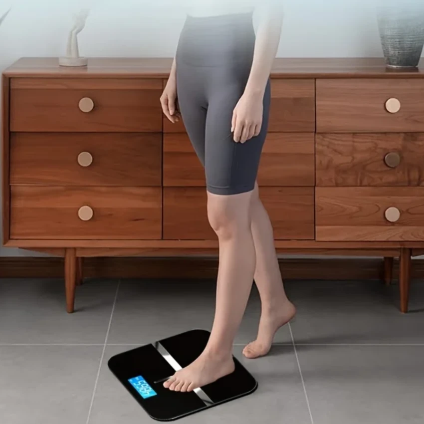 Smart Digital Electronic Body Scale USB Rechargeable with LCD Display Scale Body Weight Scales