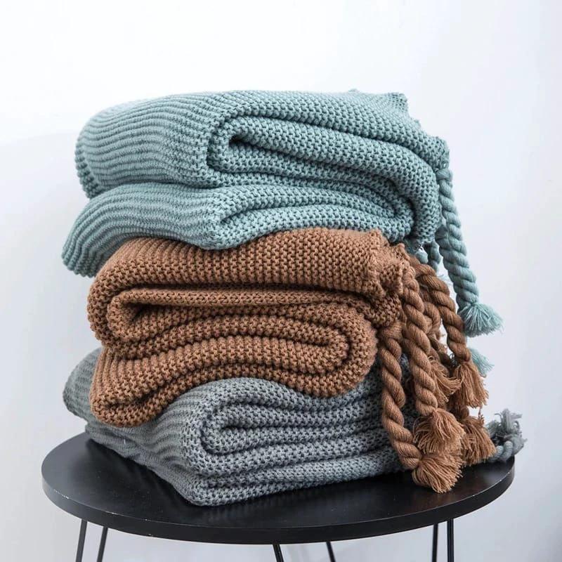 Super Soft Knitted Throw Blanket with Tassels 170x130cm Acrylic Fiber Throw blanket Blankets