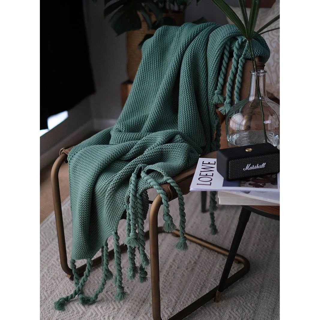 Super Soft Knitted Throw Blanket with Tassels 170x130cm Acrylic Fiber Throw blanket Blankets