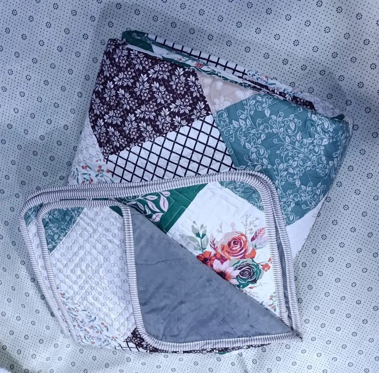 Warm Bedcover Set with Pillowcases Bedding Quilts & Comforters