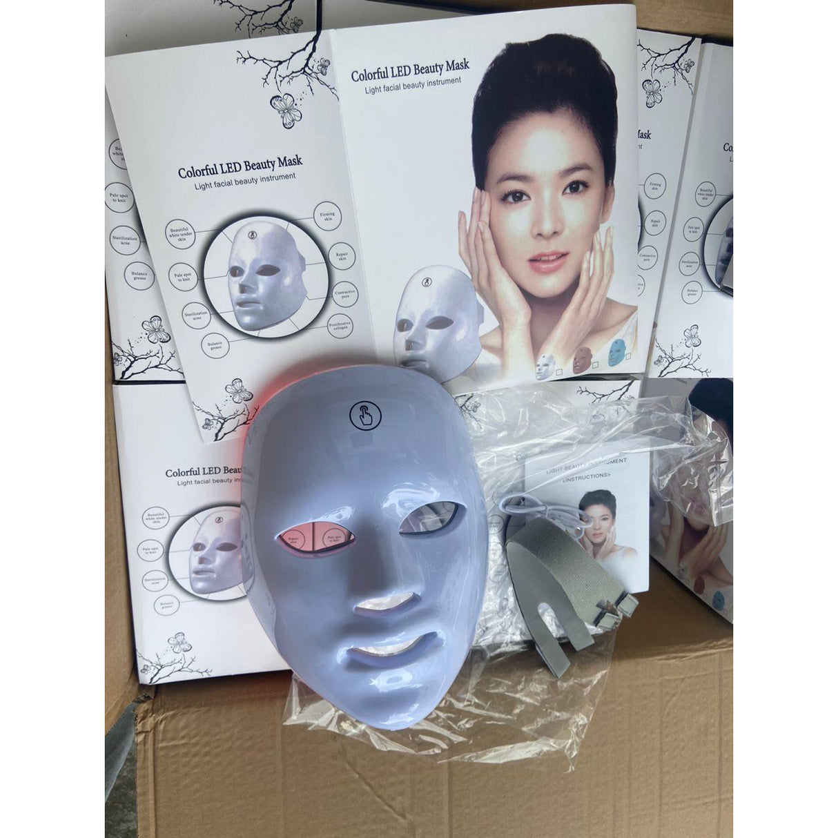 Wireless 7 Colors LED Facial Mask – Red Light Therapy Beauty Machine