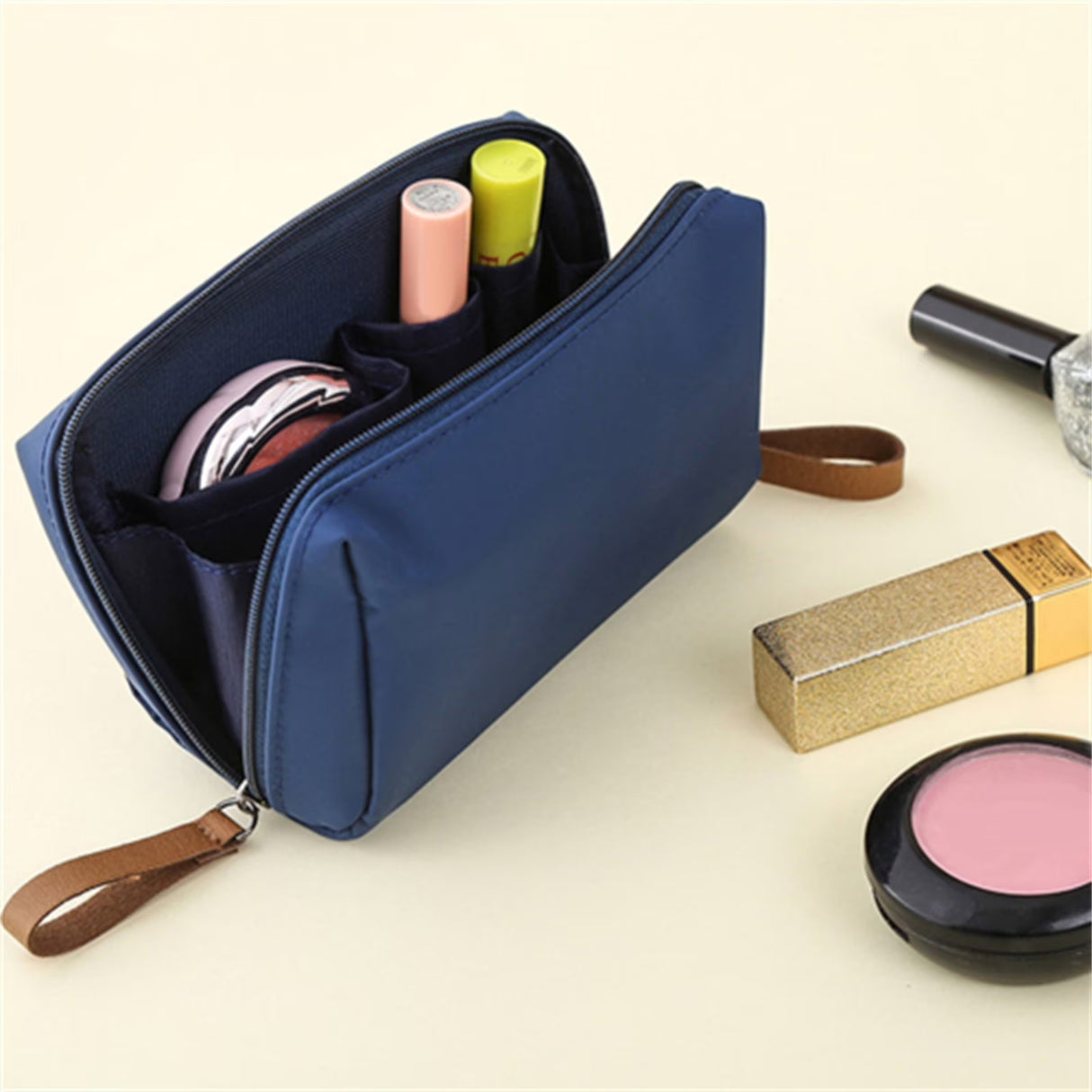 Mini Portable Makeup & Toiletry Bag Beauty & Personal Care Makeup Bags