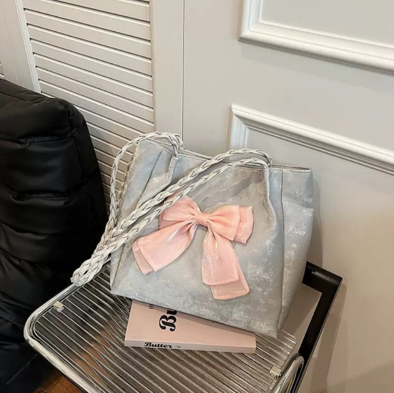 Elegant Bow Tote Bag with Braided Handles and Ribbon Detail